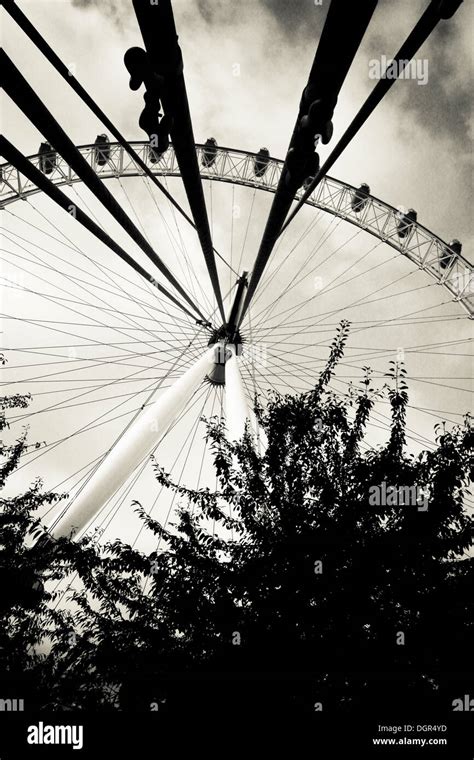 London Eye tourist attraction Stock Photo - Alamy