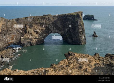 Dyrholaey arch hi-res stock photography and images - Alamy