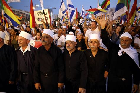 Israel’s ‘loyal’ Druze move into open revolt | Middle East Eye