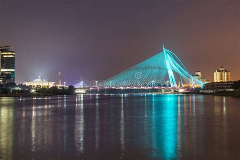 Night View of 2nd Penang Bridge, George Town Penang Stock Image - Image of building, hazy: 72988969