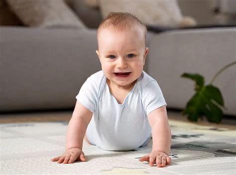 Tummy Time For Babies: When To Start And Benefits