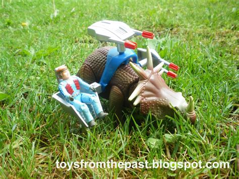 Toys from the Past: #14 DINO RIDERS – STYRACOSAURUS with TURRET (1988)