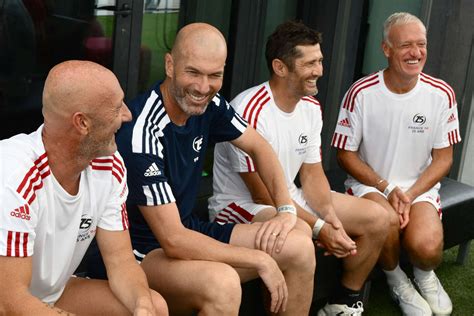 Zinédine Zidane reunites world champions twenty-five years after the Blues' 1998 crowning