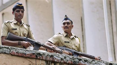 Now, Maharashtra police to buy uniform fabric, batons for personnel ...