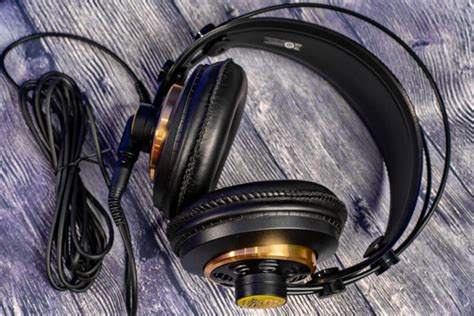 AKG K240 Studio headphones review - Higher Hz