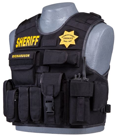 groovymsat: “ Visit : https://www.cowelltactical.com/armor-carriers/ ” | Police tactical vest ...