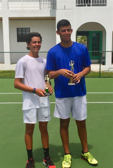 Jack Anthrop Scores Big in Nassau! | Racquet Quest