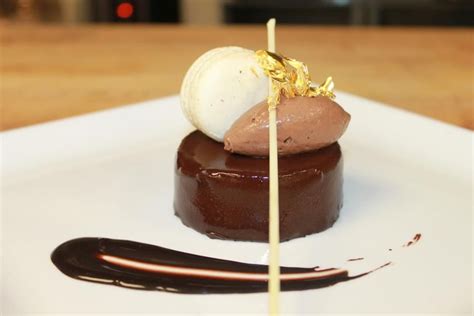 Guanaja Valrhona Chocolate Mousse | Valrhona chocolate, Food, Chocolate mousse