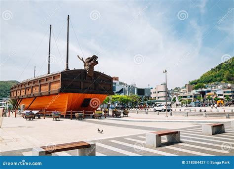 Turtle Ship Sculpture Of Admiral Yi Sun-shin Memorial In Seoul ...