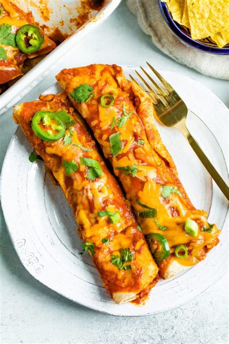 Healthy Chicken Enchiladas | hellolaurenzo | Copy Me That