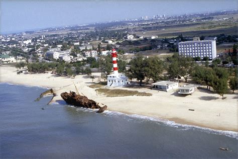 Mozambique - Beira / Rio Macuti lighthouse - World of Lighthouses