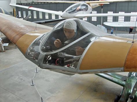 horten ho 229 - Google Search | Flying vehicles, Horten, Cockpit