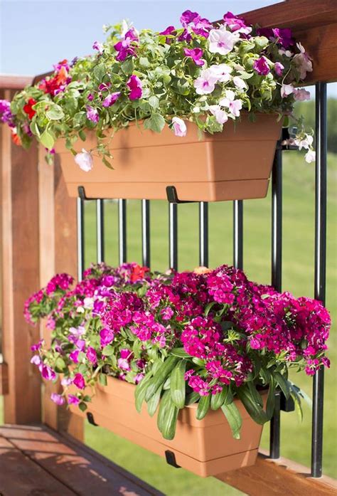 30 Awesome DIY Flowers Boxes Ideas | Porch flowers, Vertical garden ...