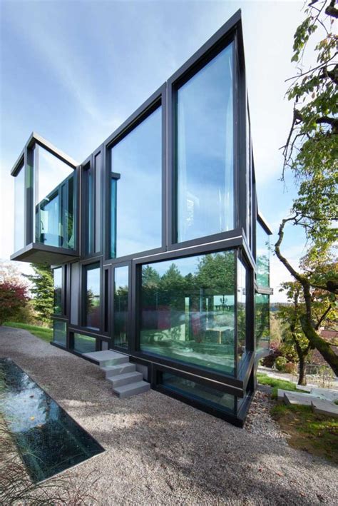 Don’t Throw Stones: Modern Glass House is Super Sharp | Urbanist