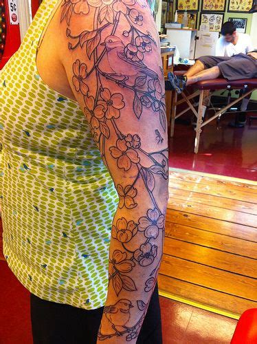 Pin by Hilde Souweine on Ink | Tree tattoo arm, Dogwood flower tattoos ...