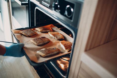 How to Cook Fish in the Oven Three Ways