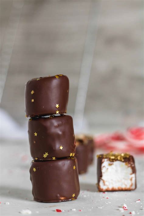 The easiest Chocolate Covered Marshmallows - Lifestyle of a Foodie