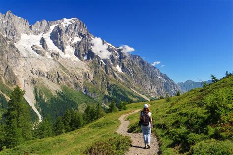 Mont Blanc Luxury Hiking Experience – 57hours - Discover amazing ...