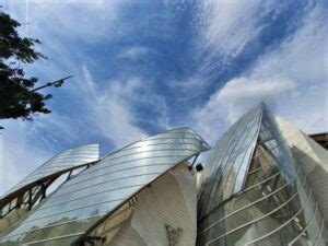 Art & architecture in Paris: Visiting the Louis Vuitton Foundation