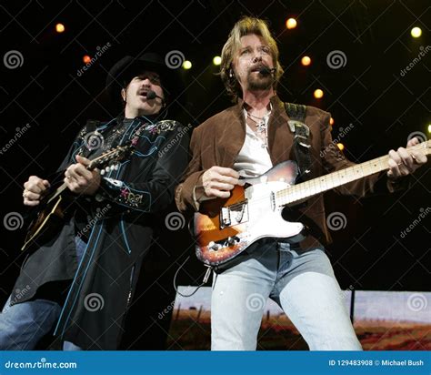 Brooks and Dunn Performs in Concert Editorial Stock Photo - Image of ronnie, country: 129483908