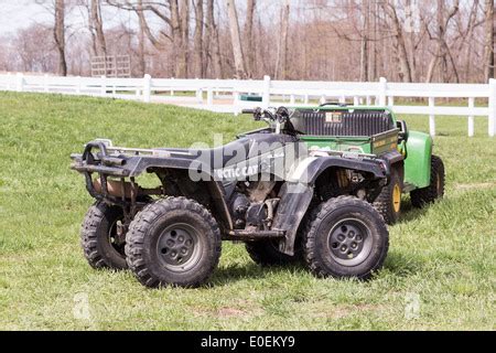 John Deere Gator four wheeler ATV with dump Stock Photo: 69269675 - Alamy