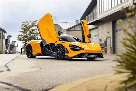 McLaren 765LT Orange Rohana RFG9 | Wheel Front