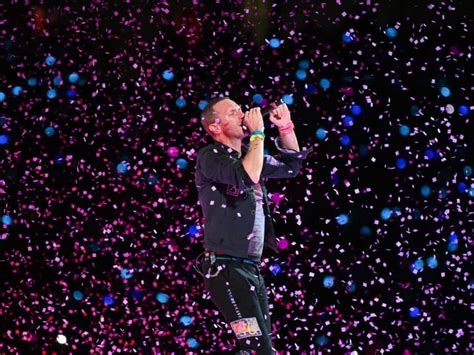 Coldplay concert in Singapore: Review and setlist of the band's first night at the National ...