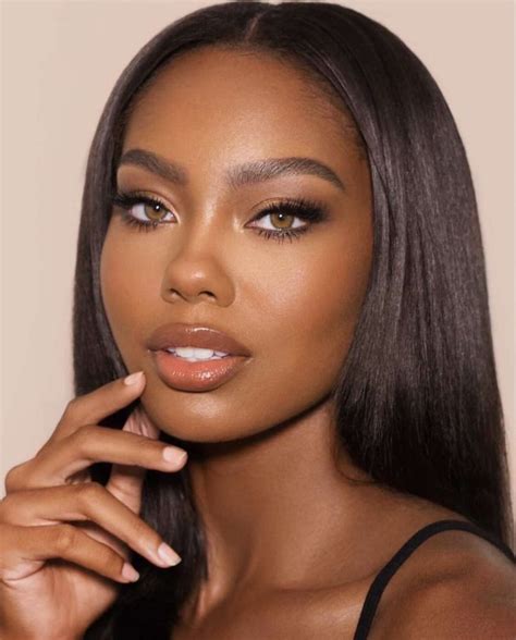 ً on Twitter | Makeup for black skin, Brown skin makeup, Soft makeup looks