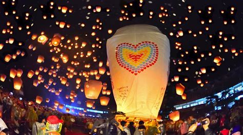 Welcome to the famous Lantern festival of TAIWAN!