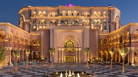 Experience Luxury at it's Best - Emirates Palace in Abu Dhabi, UAE