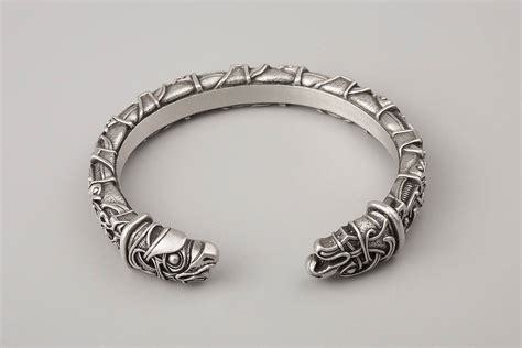 Pewter Bracelet with Odin's Ravens Heads (Oseberg Style) | Pewter ...