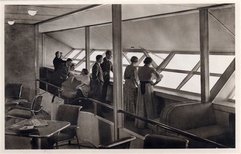 The Hindenburg’s Interior: Vintage Photos Reveal What Luxury Air Travel Was Like in the 1930s ...