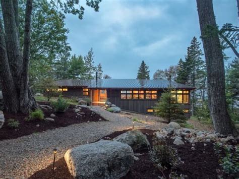 9 Airbnbs in Acadia National Park To Surround Yourself With Natural Beauty