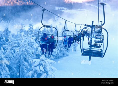 Skiing in Vermont Stock Photo - Alamy