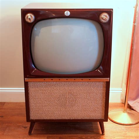 VINTAGE TELEVISION Set 50s Atomic Console TV Mid Century Modern Emerson1956 in Wood Cabinet ...