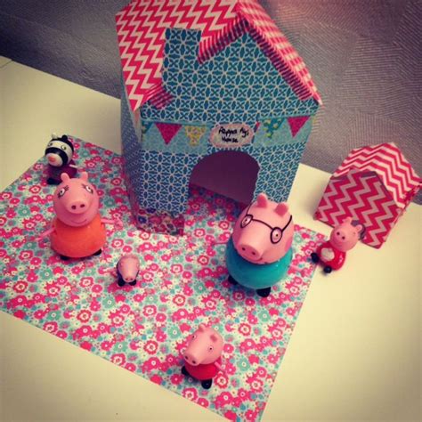 Maison de Peppa Pig en DIY Peppa Pig's House in DIY Paper Craft | Dukkehus