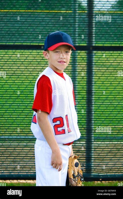 Youth baseball portrait Stock Photo - Alamy