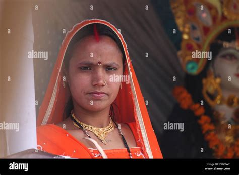 North Gandhi Maidan, Patna, Bihar, India, 4th February 2014. Married ...