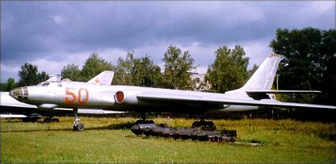 Tupolev Tu-16 - bomber