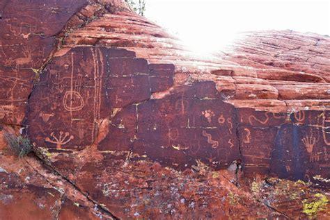 Snow Canyon State Park Petroglyphs - Hike St George