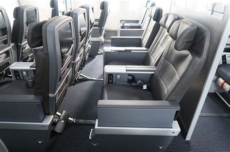 Review: American Airlines 787-9 Premium Economy Seat