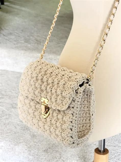 Crochet Purse Pattern (FREE) - Crochet Dreamz