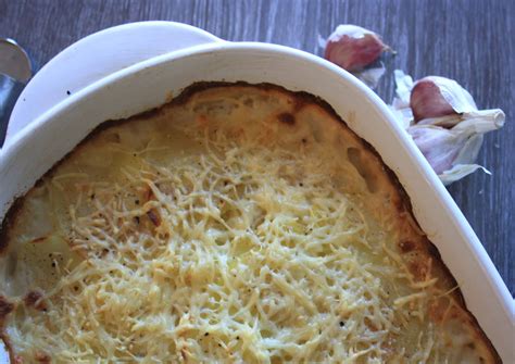 French Potatoes Gratin Dauphinoise with Bacon | Chez Le Rêve Français