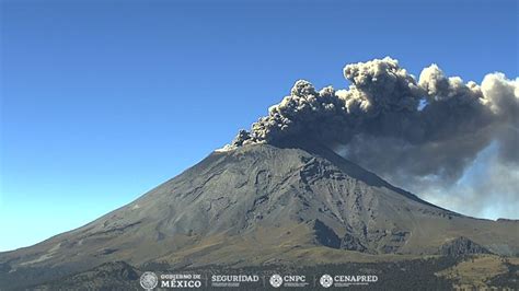 Volcán Popocatépetl emite 82 exhalaciones