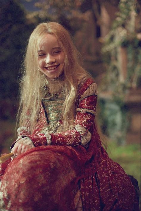 Anna Popplewell