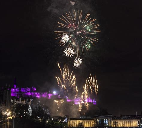 Edinburgh Hogmanay bosses set up firework display as they gear up for ...