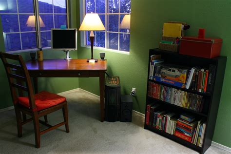 Office Desk and Bookshelf | Here's a partial shot of my home… | Flickr