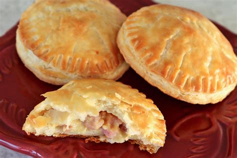 50 Best Empanada Recipes and Filling Ideas - Parade