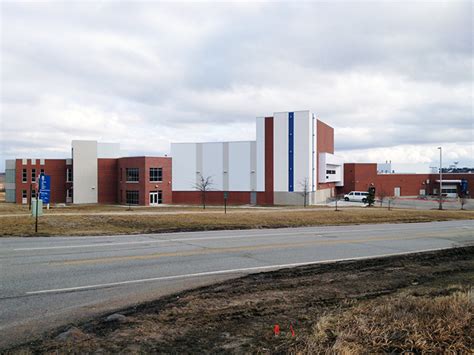 Bennington High School - Enterprise Precast Concrete, Inc.