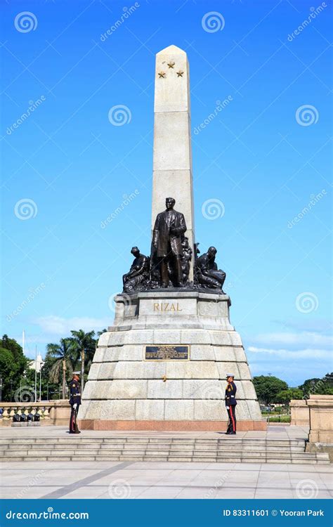 Dr Jose Rizal Monument